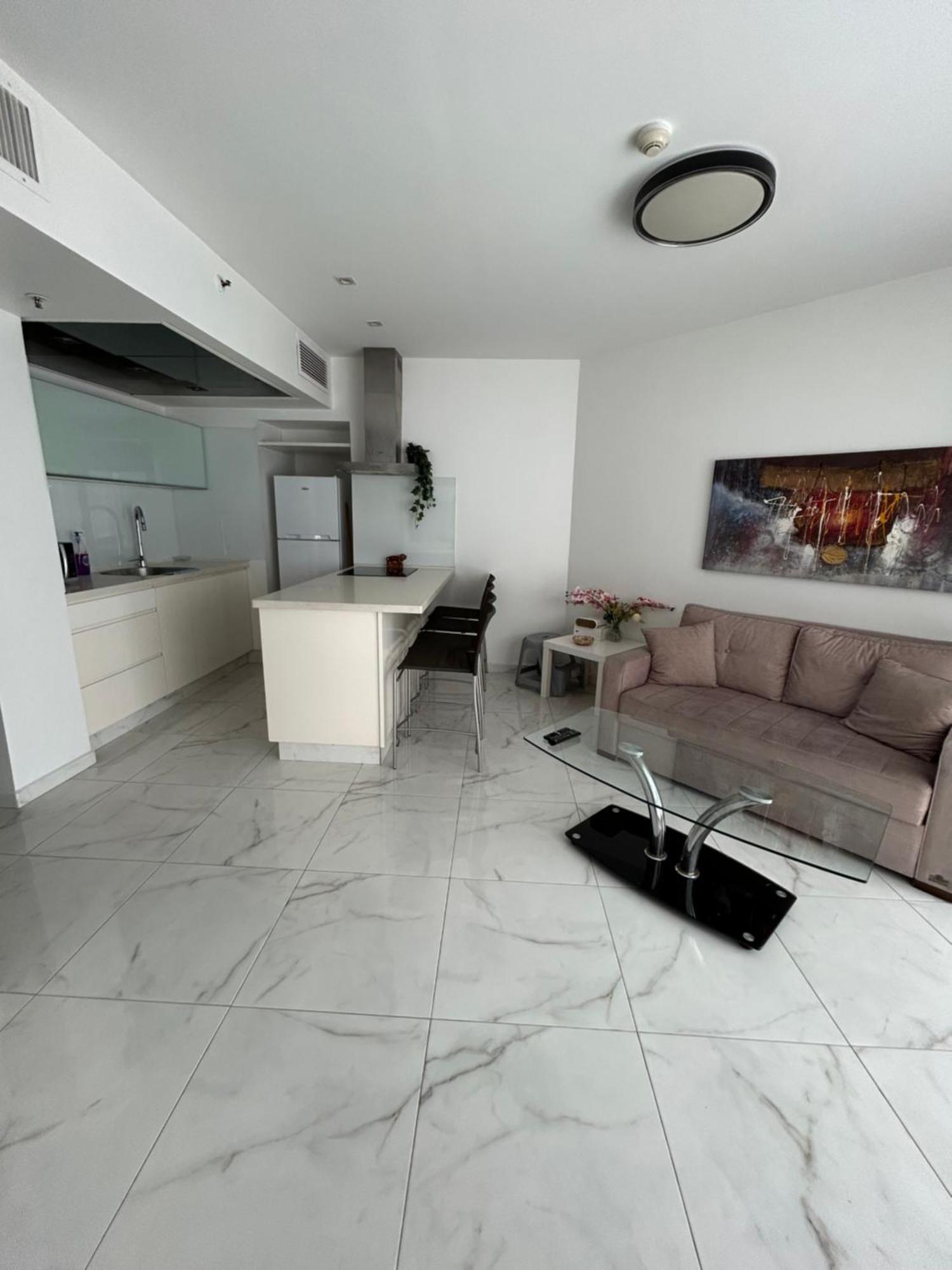 Amazing Suite On The Sea-סוויטה מדהימה על הים Bat Yam Exterior photo